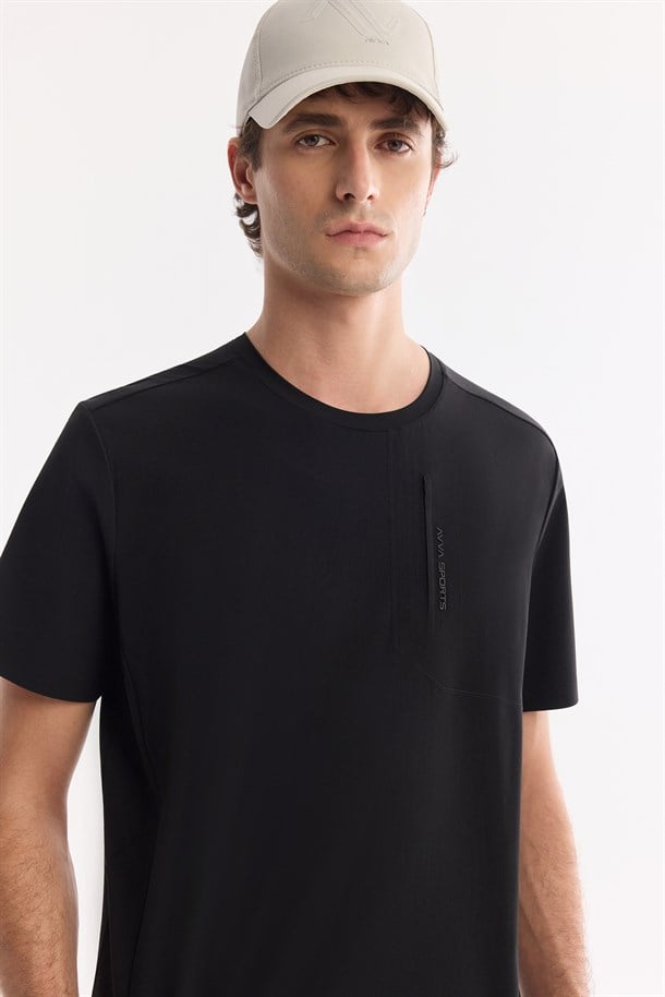 Siyah Bisiklet Yaka Kırışmaz Hızlı Kuruyan Teknik Kumaş T-Shirt