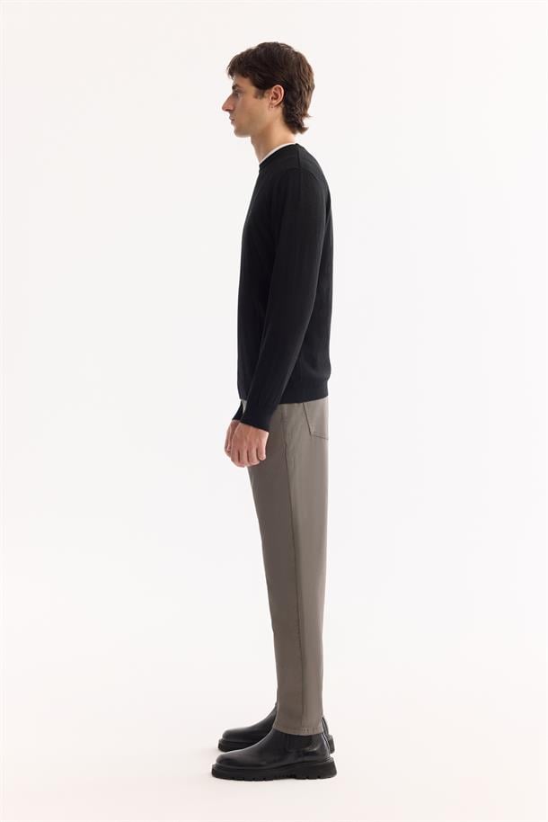 Siyah Bisiklet Yaka Yün Karışımlı Triko Kazak