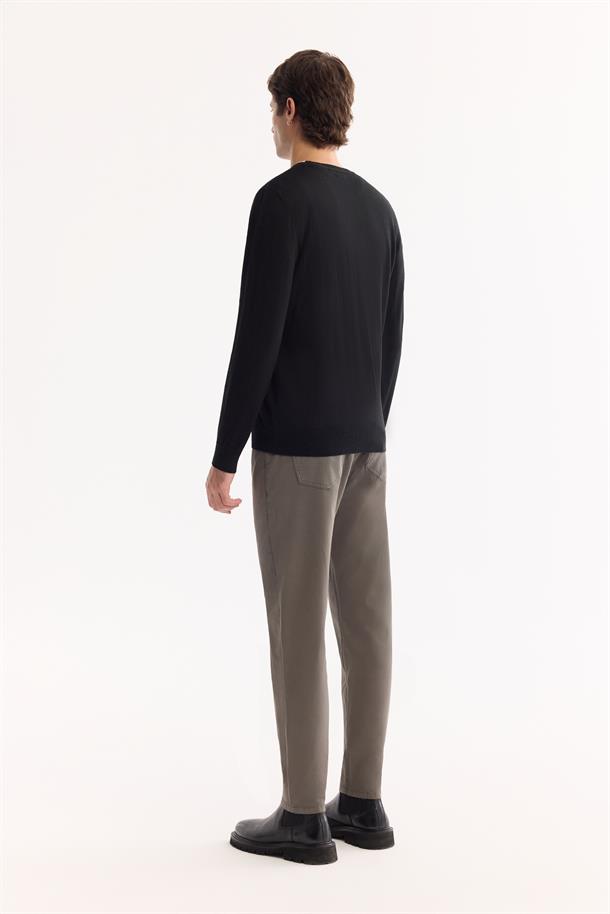 Siyah Bisiklet Yaka Yün Karışımlı Triko Kazak