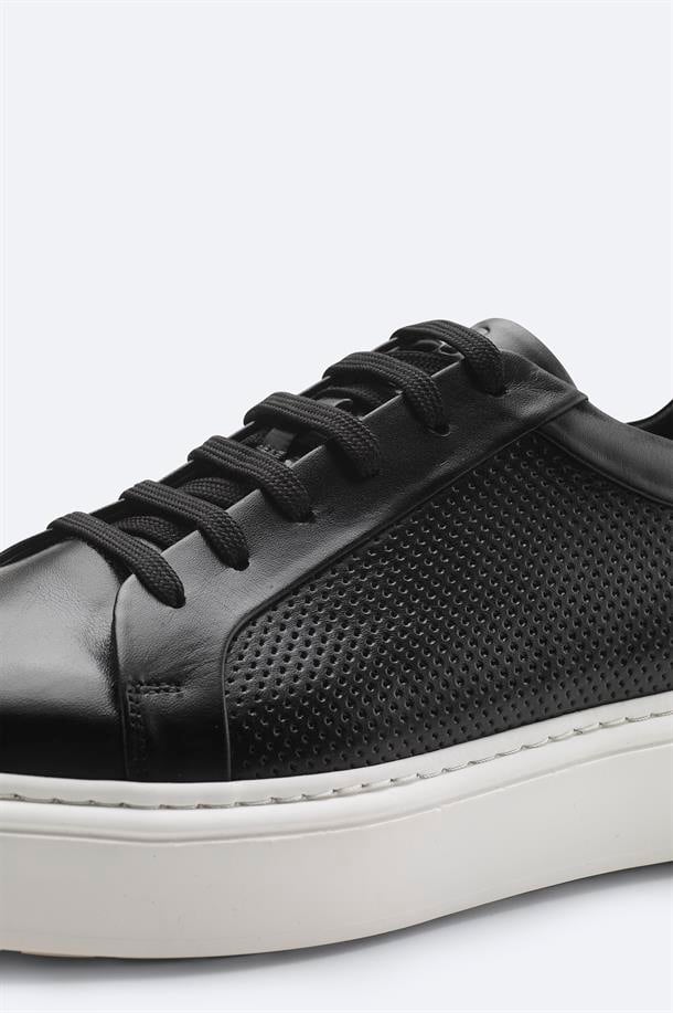 Siyah %100 Deri Esnek Taban Hafif Casual Ayakkabı 