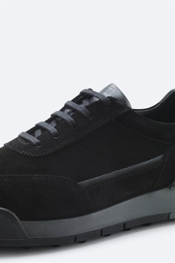 Siyah Süet Karışımlı Esnek Taban Hafif Casual Ayakkabı 