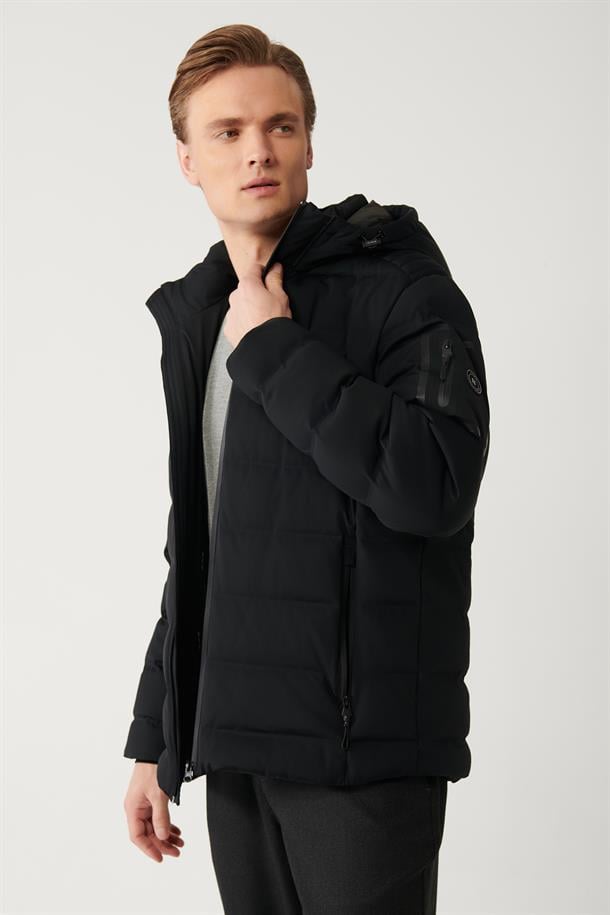 Siyah Kaz Tüyü Su İtici Rüzgar Geçirmez Termometreli Çıkarılabilir Kapüşonlu Şişme Mont