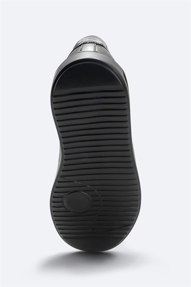 Siyah %100 Deri Esnek Taban Hafif Casual Ayakkabı