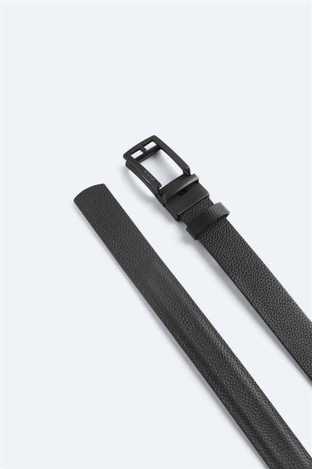 Siyah %100 Deri Dikdörtgen Tokalı Kemer