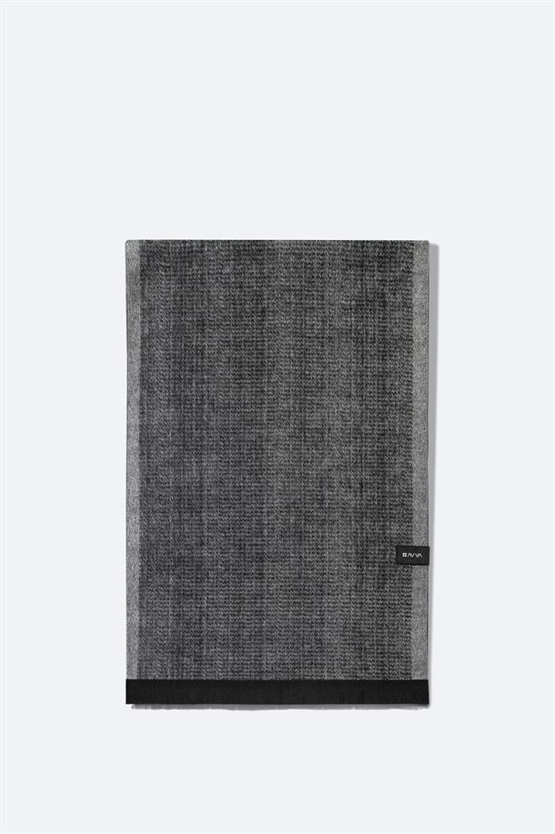 Siyah Viskon Karışımlı Püsküllü Desenli Şal