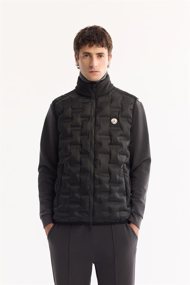 Siyah Dik Yaka Su İtici Rüzgar Geçirmez Hafif Şişme Yelek