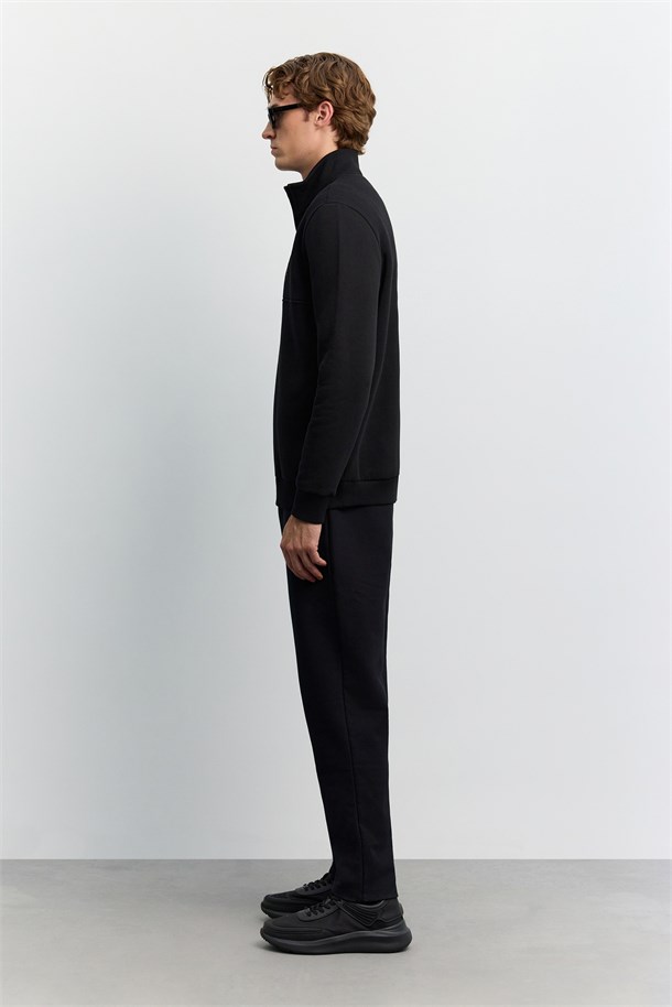 Siyah Dik Yaka Fermuarlı -5 Dereceye Dayanıklı Sweatshirt