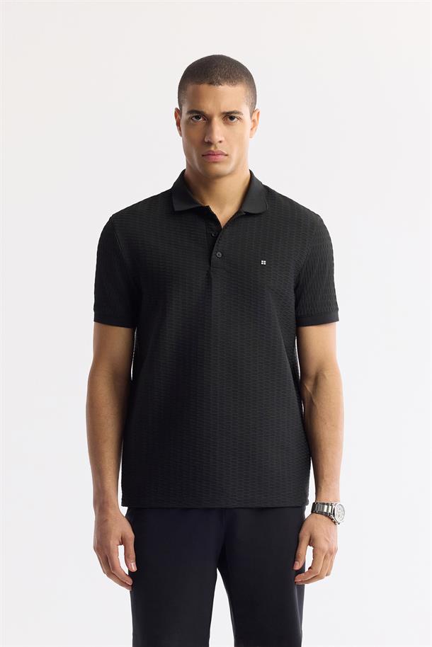 Siyah Polo Yaka Jakarlı Elastan T-Shirt
