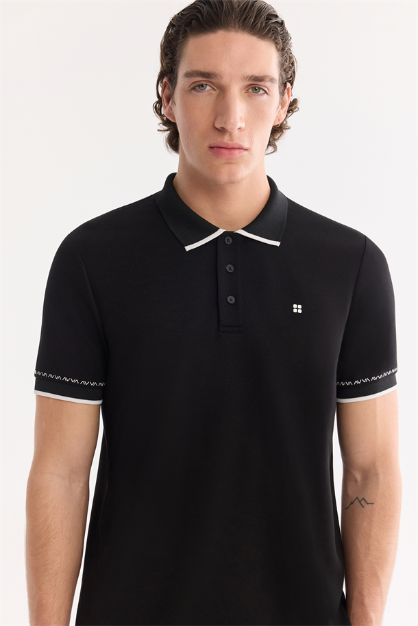 Siyah Kıvrılmaz Polo Yaka Düğmeli Elastan T-Shirt