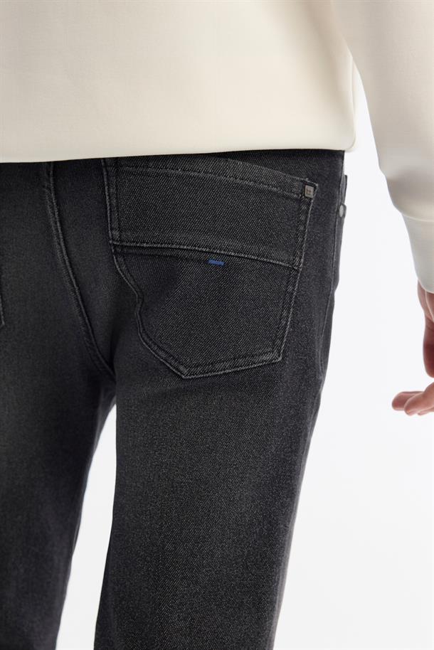 Siyah Klasik Bel Eskitme Yıkama Elastan Jean Pantolon