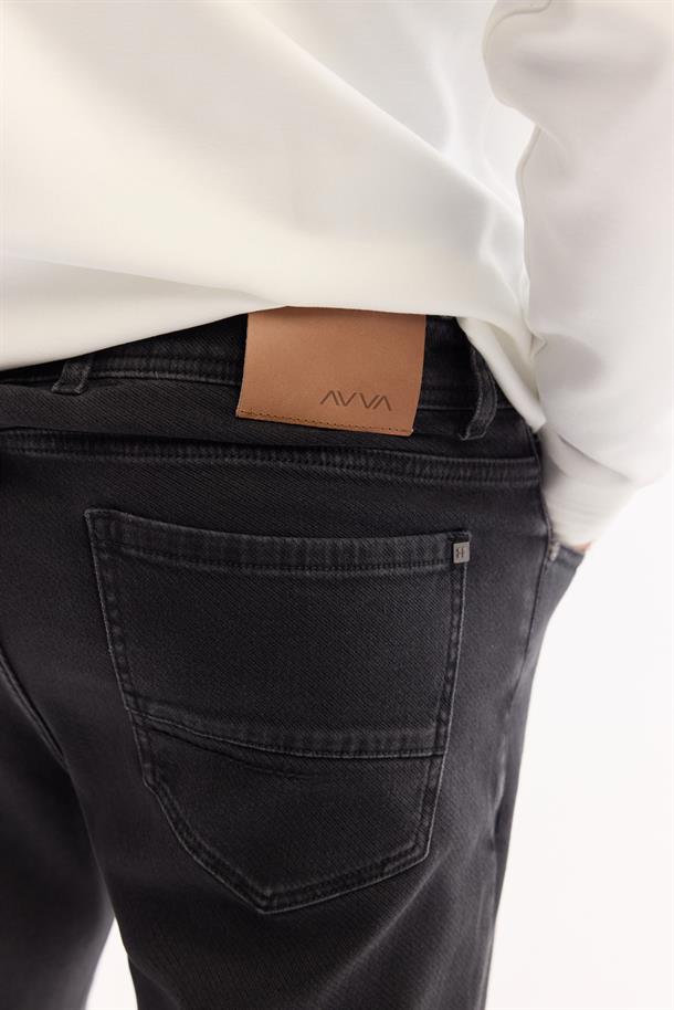 Siyah Klasik Bel Pamuklu Eskitme Yıkamalı Jean Pantolon