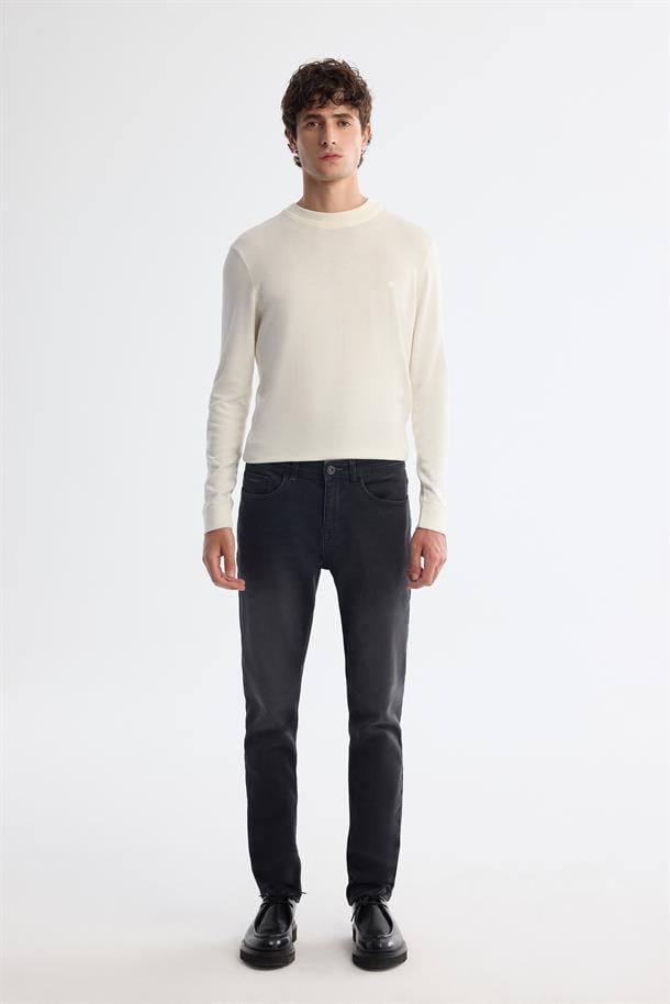 Siyah Eskitme Yıkamalı Overdy Jean Pantolon