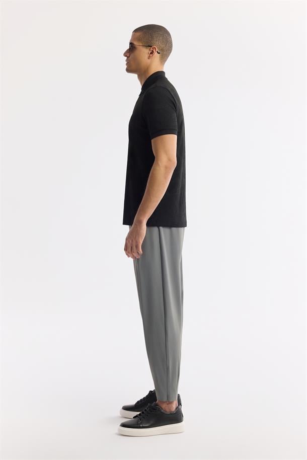 Siyah Polo Yaka Jakarlı Elastan T-Shirt