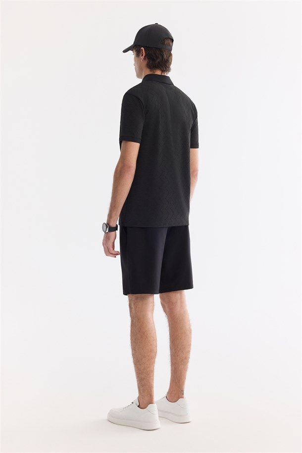 Siyah Kıvrılmaz Polo Yaka Fermuarlı T-Shirt