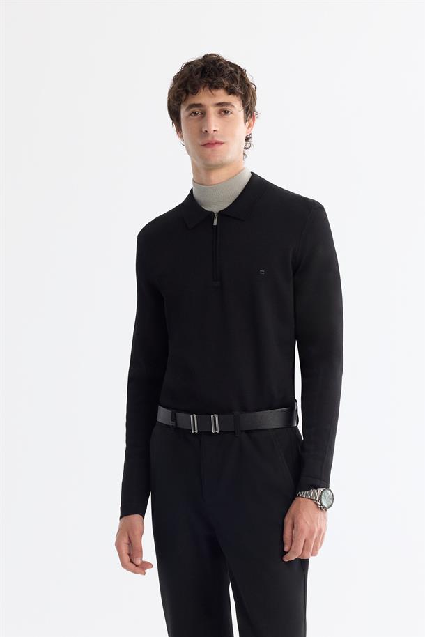 Siyah Fermuarlı Polo Yaka Rayon Triko Kazak