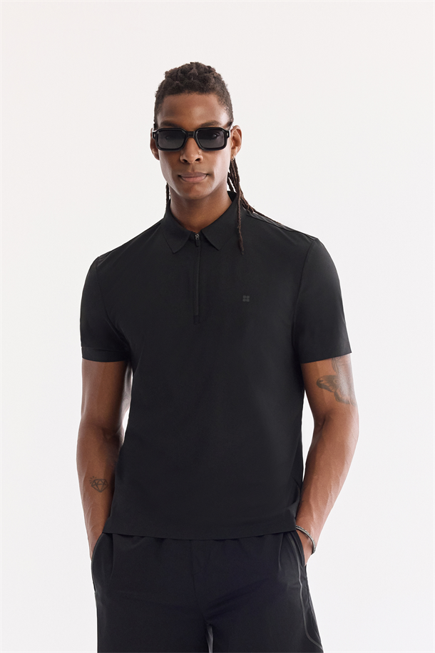 Siyah Fermuarlı Polo Yaka Hızlı Kuruyan Kırışmaz T-Shirt