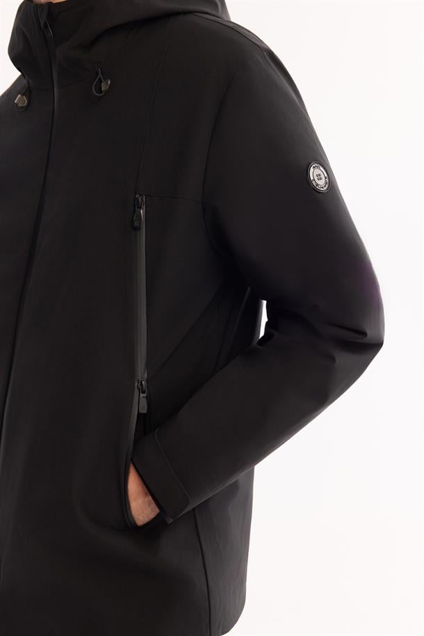 Siyah Kapüşonlu Fonksiyonel Çift Kullanımlı Su İtici Rüzgar Geçirmez Mevsimlik Mont