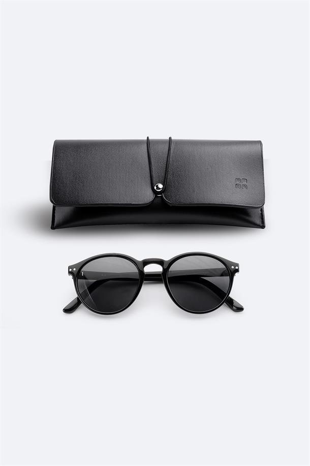 Siyah Yuvarlak Çerçeveli Polarize Güneş Gözlüğü