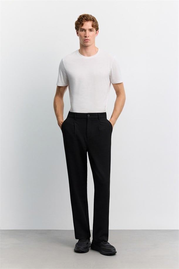 Siyah İnce Fitilli Dokulu Baggy Fit Pantolon