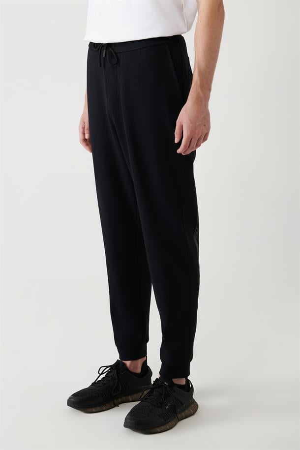 Siyah Beli Lastikli Bağcıklı Bi-Stretch Eşofman Altı