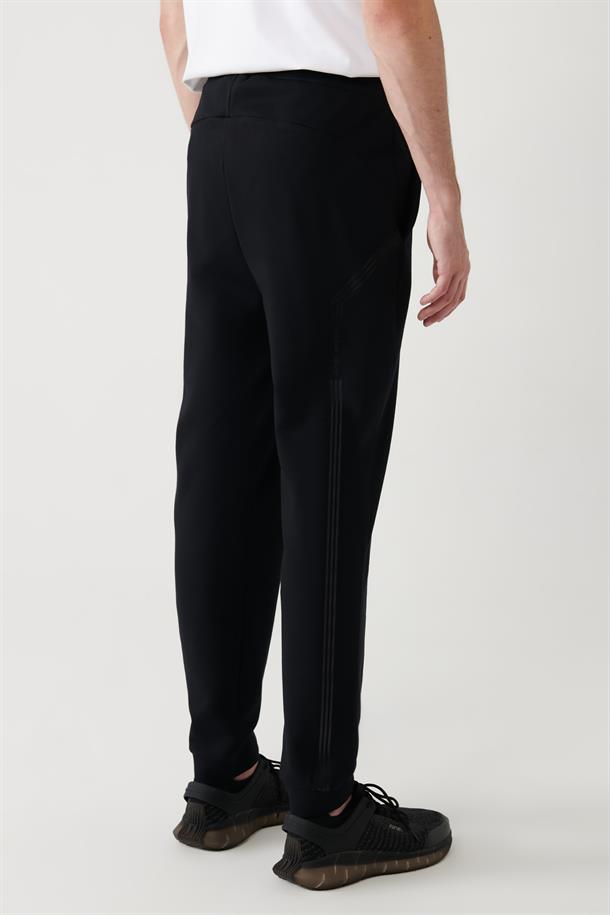 Siyah Beli Lastikli Bağcıklı Bi-Stretch Eşofman Altı