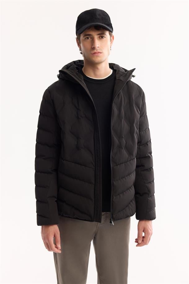 Siyah Kapüşonlu Su İtici Rüzgar Geçirmez -5 Dereceye Dayanıklı Şişme Mont