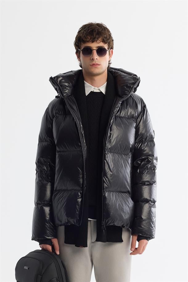 Black Windproof Hooded Puffer Jacket