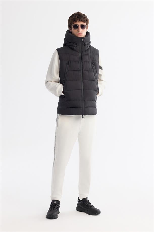 Siyah Kapüşonlu Su İtici Rüzgar Geçirmez Şişme Yelek