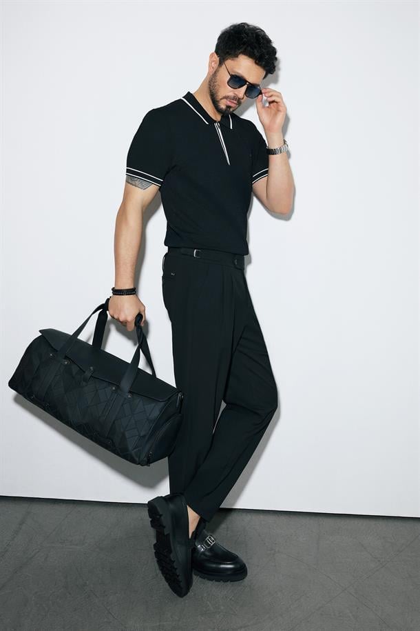 Siyah Klasik Bel Pileli Apolet Detaylı Pantolon