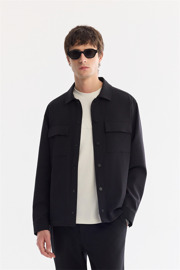 Siyah Klasik Yaka Teknik Kumaş Kırışmayan Gömlek Ceket