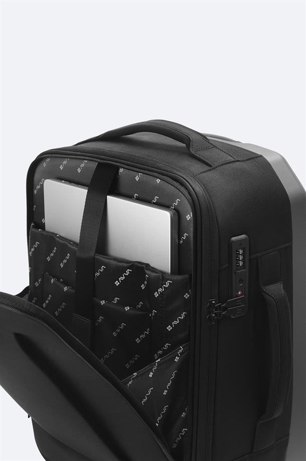 Siyah Laptop Bölmeli Kilitlenebilir Küçük Boy Bavul