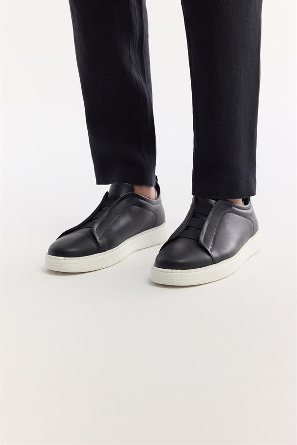 Black Elastic Band Casual Shoes