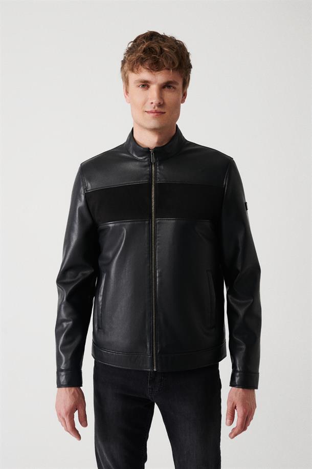 Siyah Dik Yaka Önü Parçalı Süet-Deri Görünümlü Mont