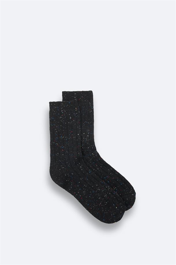Siyah Nopeli Soket Çorap