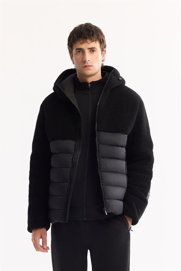 Siyah Kapüşonlu Rüzgar Geçirmez -4 Dereceye Dayanıklı Şişme Peluş Mont