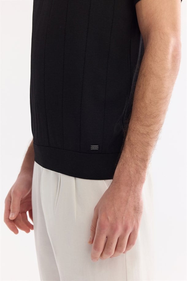 Siyah Polo Yaka Düğmesiz Dokulu Triko T-Shirt