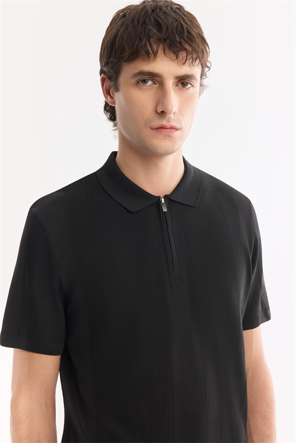 Siyah Polo Yaka Fermuarlı Kolay Ütülenen Kırışmaz Triko T-Shirt