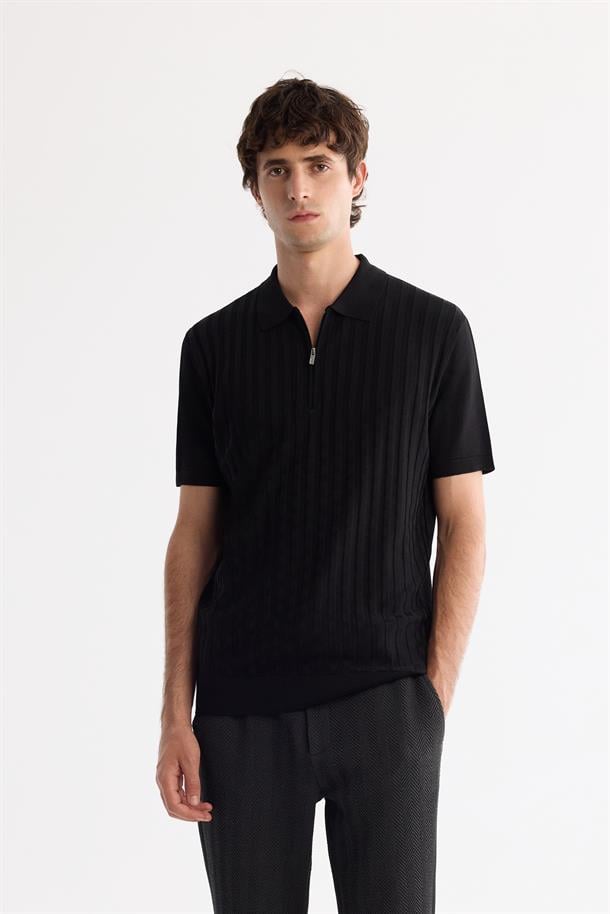 Siyah Polo Yaka Fermuarlı Rayon Triko T-Shirt
