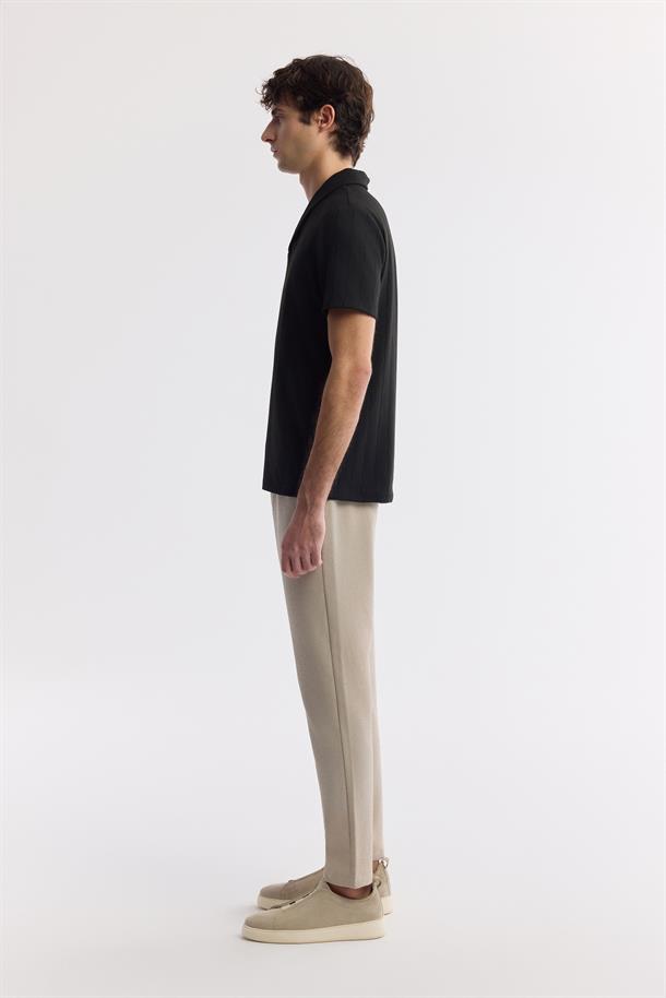 Siyah Şal Yaka Viskon Karışımlı Jakarlı T-Shirt