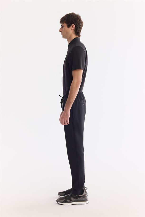 Siyah Beli Lastikli Bi-Stretch Hızlı Kuruyan Teknik Kumaş Jogger Pantolon