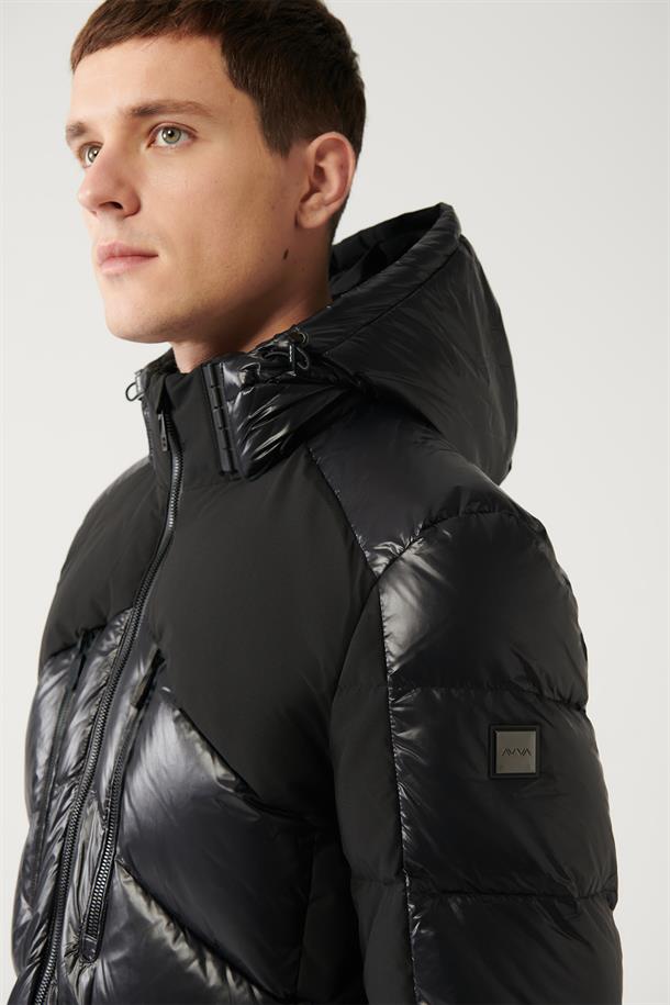 Siyah Kaz Tüyü Su İtici ve Rüzgar Geçirmez Taşıma Askılı  Şişme Kayak Montu