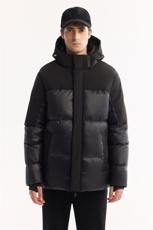 Black Hooded Water Repellent Shiny Ski Puffer Jacket Resistant to -10°C