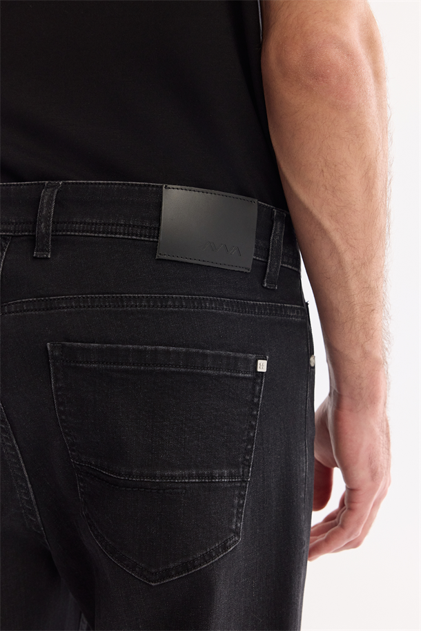 Siyah Taş Yıkamalı Pamuklu Elastan Jean Pantolon