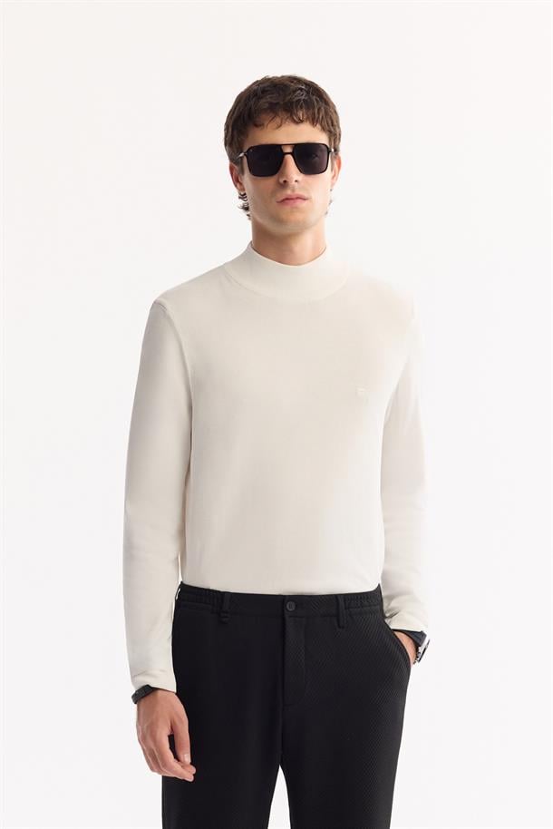 Siyah Yani Lastikli Bi-Stretch Hafif Pantolon