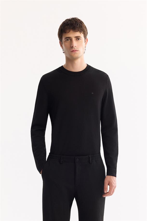 Siyah Yani Lastikli Bi-Stretch Hafif Pantolon