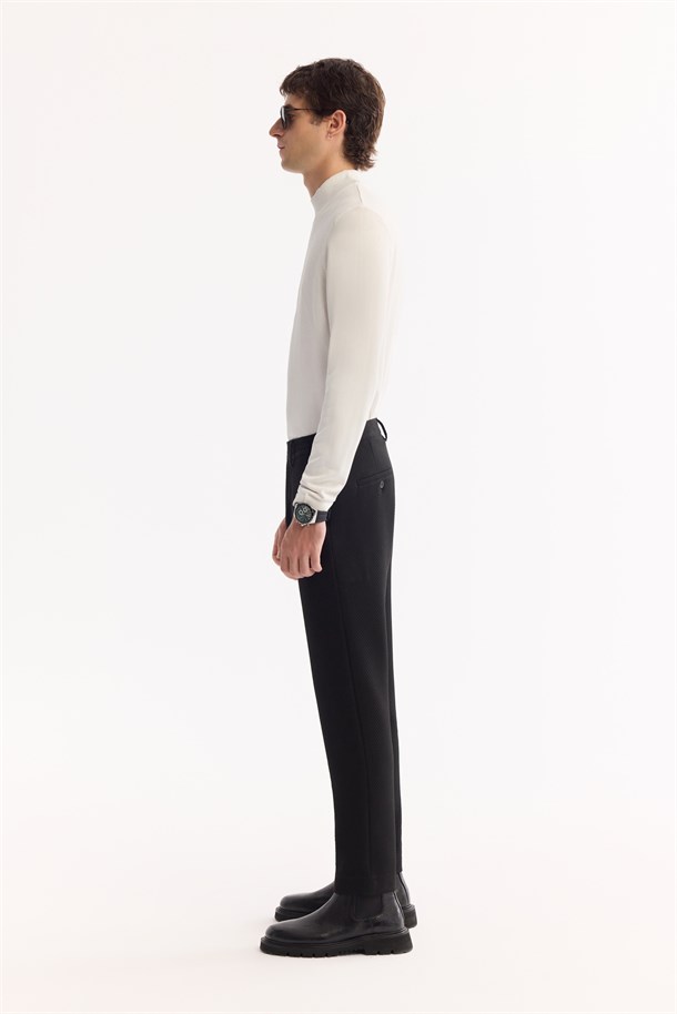 Black Side Elastic Bi-Stretch Light Pants