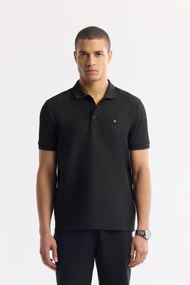 Siyah Beli Lastikli Bi-Stretch Teknik Kumaş Şort