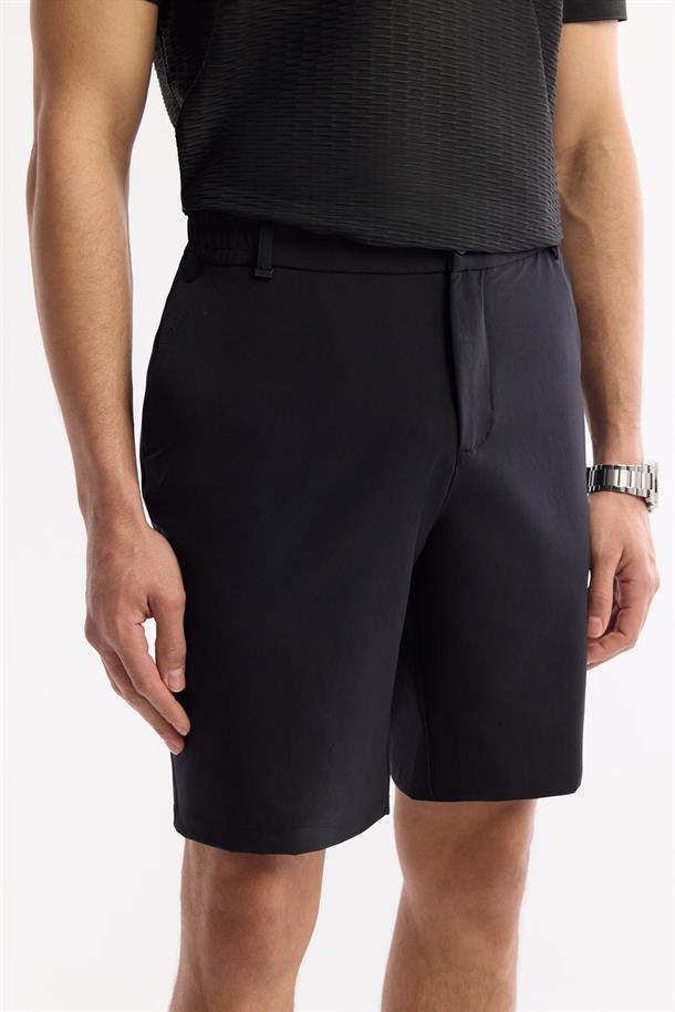 Black Elastic Waist Bi-Stretch Technical Fabric Shorts
