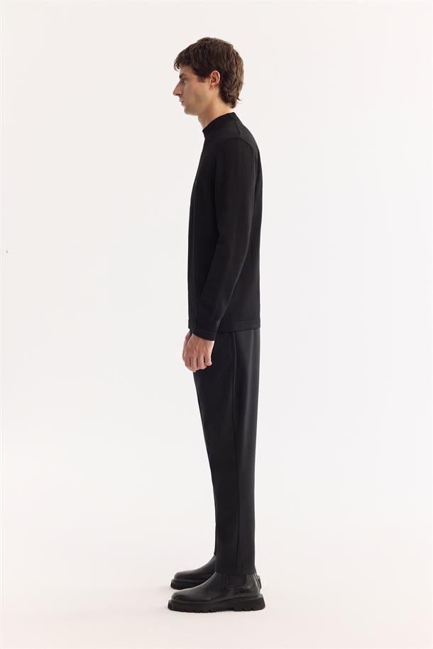 Siyah Yarım Balıkçi Yaka Rayon Basic Triko Kazak