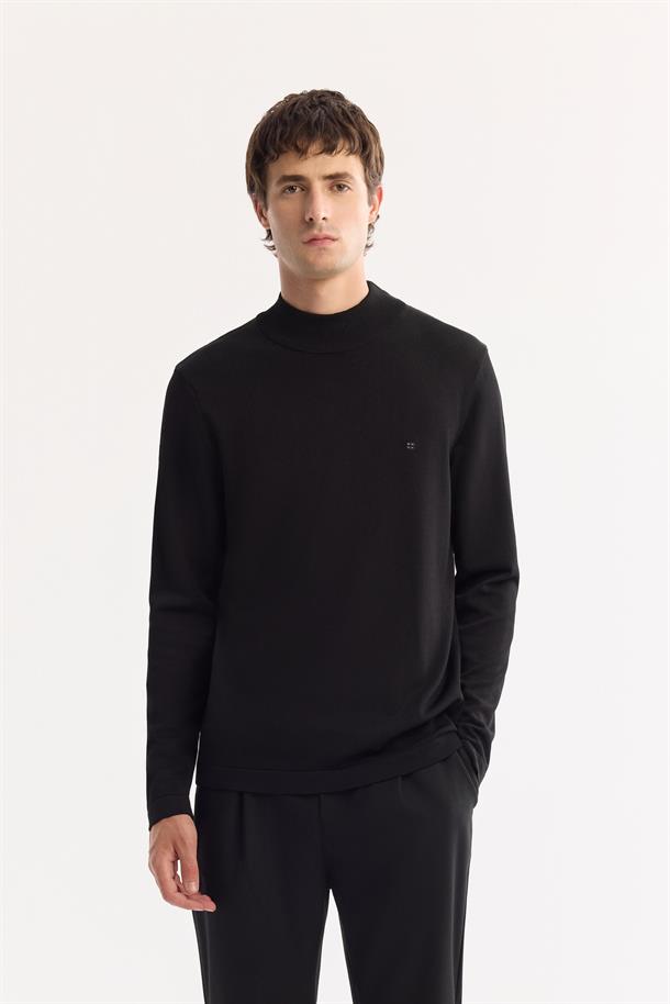 Siyah Yarım Balıkçi Yaka Rayon Basic Triko Kazak